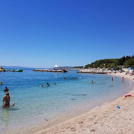 דירה Mia With Pool1