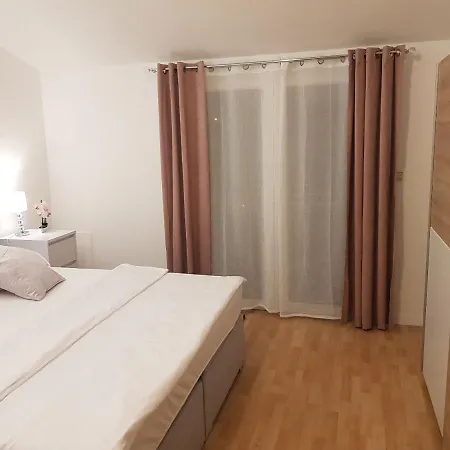 Mia With Pool1 Appartement Split