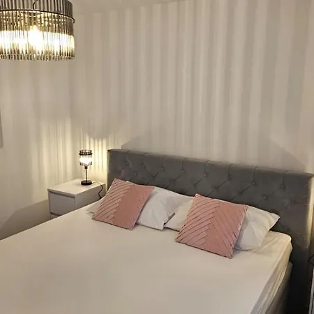 Apartamento Mia With Pool1