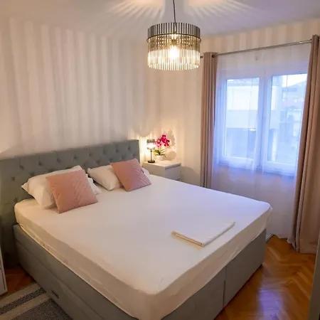 Appartement Mia With Pool1 *