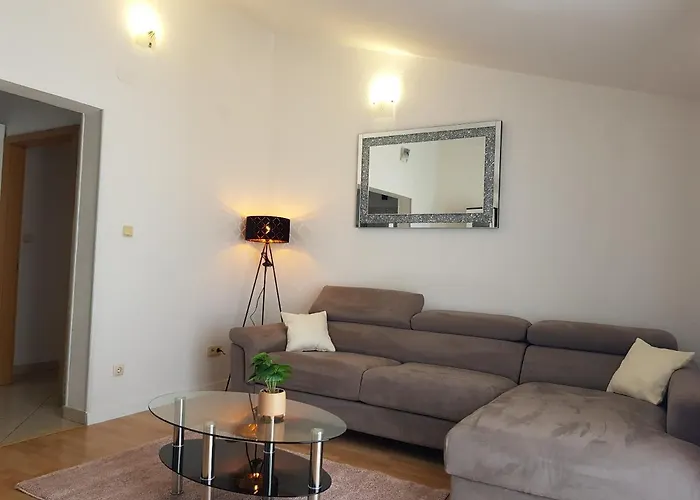 Mia With Pool1 * Split