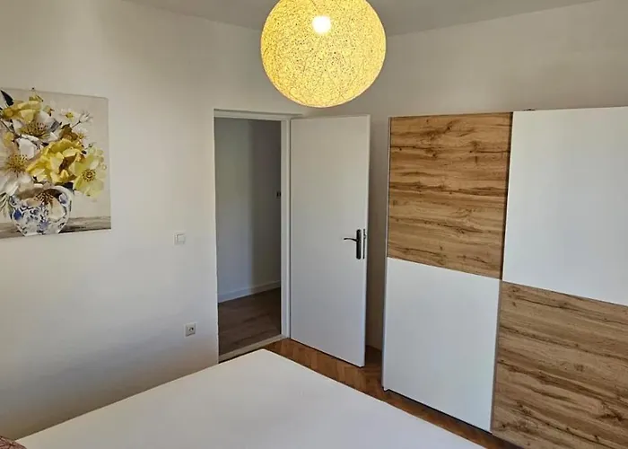 Apartmán Mia With Pool1 *