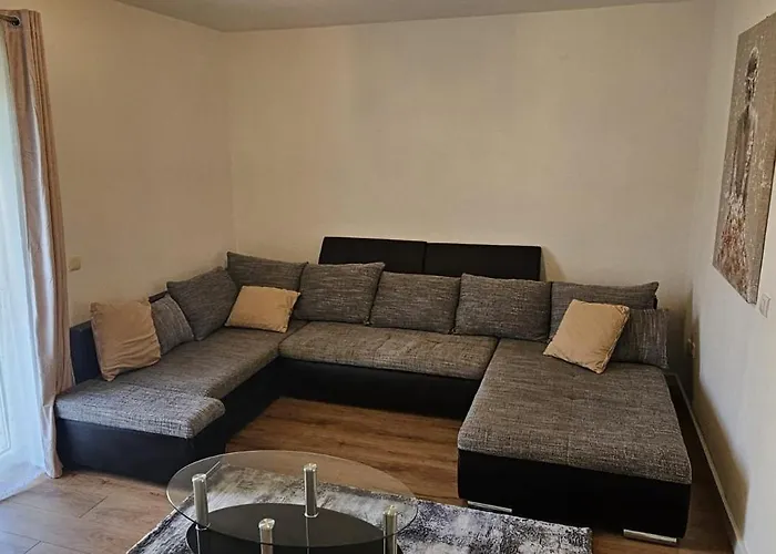 Apartmán Mia With Pool1 Split